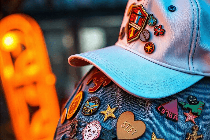  The Under $100 Secret Wardrobe Weapon in Adriana Lima, Gigi Hadid, and Jennifer Lawrence's Closet